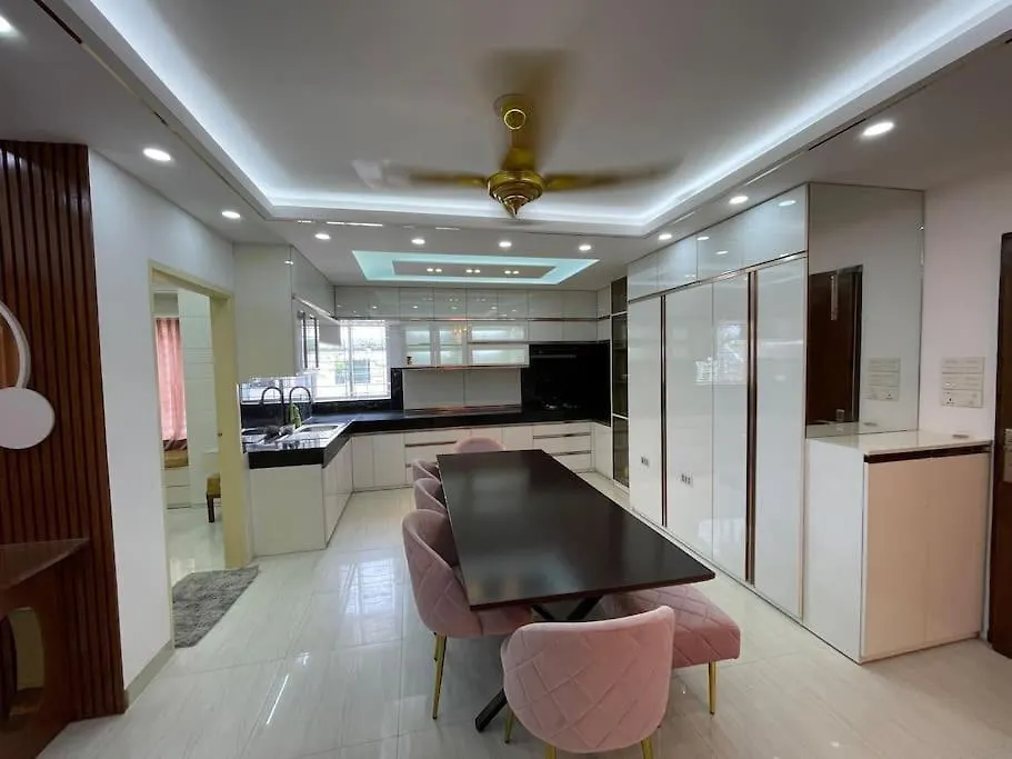 Sweet Vacation Home Dhaka Lägenhet